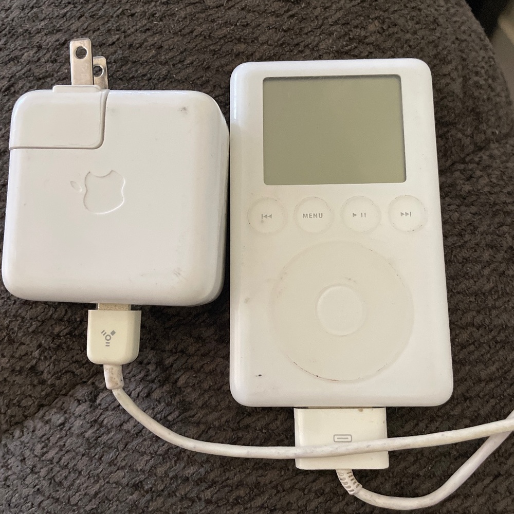 Apple Classic IPod 3rd generation 15gb